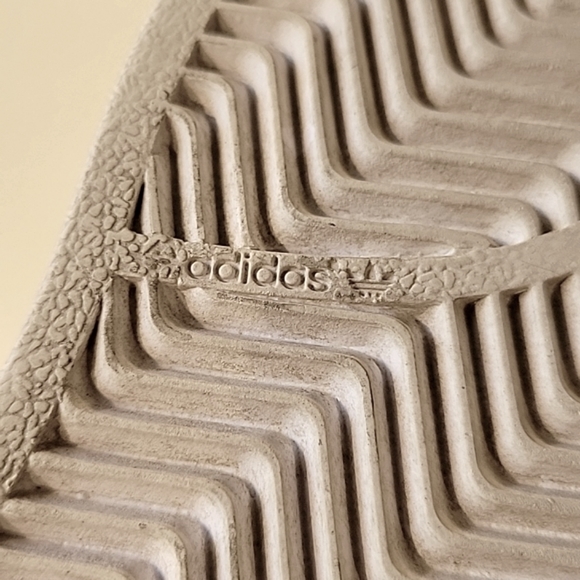 ADIDAS Superstar Shell ToeADIDAS Superstar Shell ToeADIDAS Superstar Shell Toe - Picture 6 of 9